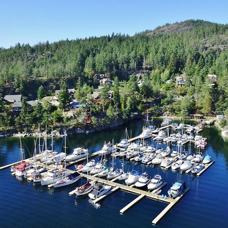 Pender Harbour Resort & Marina Garden Bay 외부 사진
