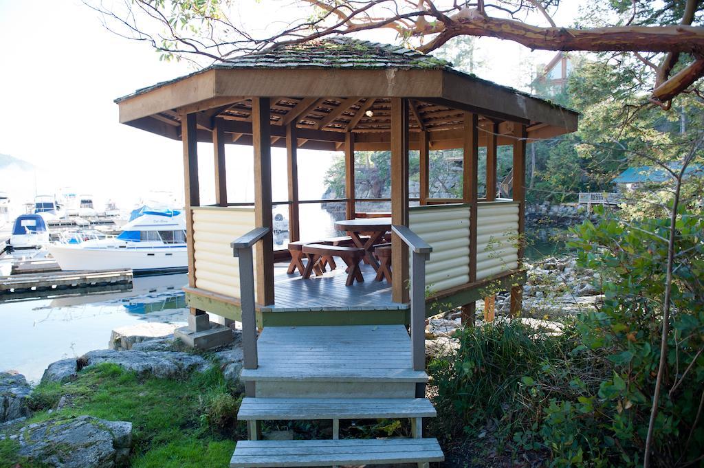 Pender Harbour Resort & Marina Garden Bay 외부 사진