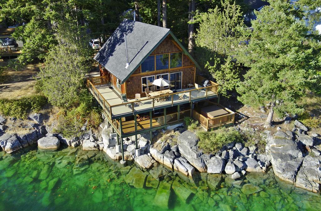 Pender Harbour Resort & Marina Garden Bay 외부 사진