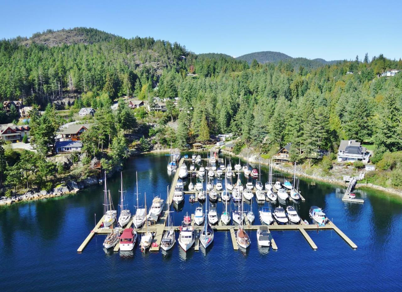 Pender Harbour Resort & Marina Garden Bay 외부 사진